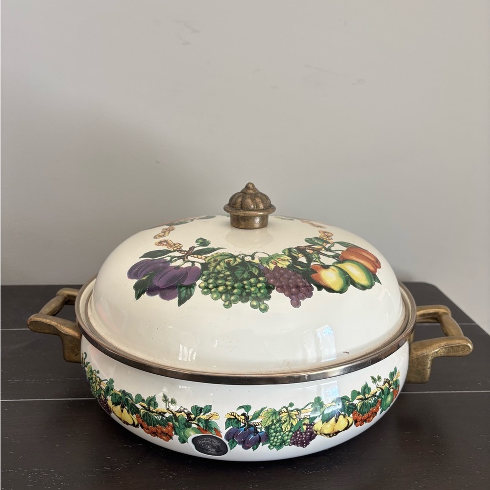 Tabletops Unlimited Kensington Garden 3 Qt. Covered Casserole Vitroceramic 10in‎